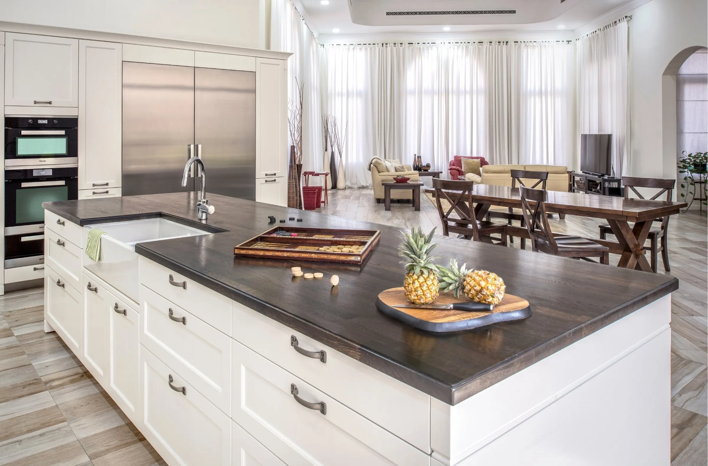 cabinet in abu dhabi