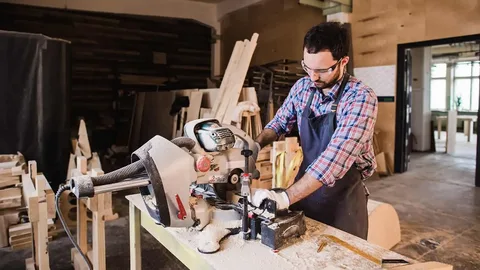 carpentry services in abu dhabi,Carpentry in Abu Dhabi,best carpentry in abu dhabi, Bespoke Carpentry in Abu Dhabi