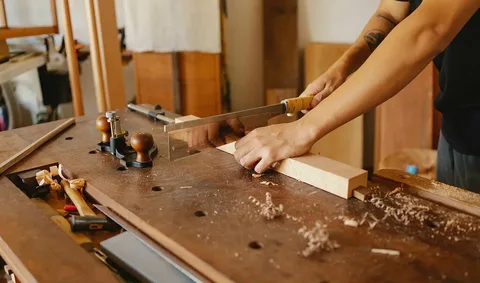 carpentry services in abu dhabi,Carpentry in Abu Dhabi,best carpentry in abu dhabi, Bespoke Carpentry in Abu Dhabi